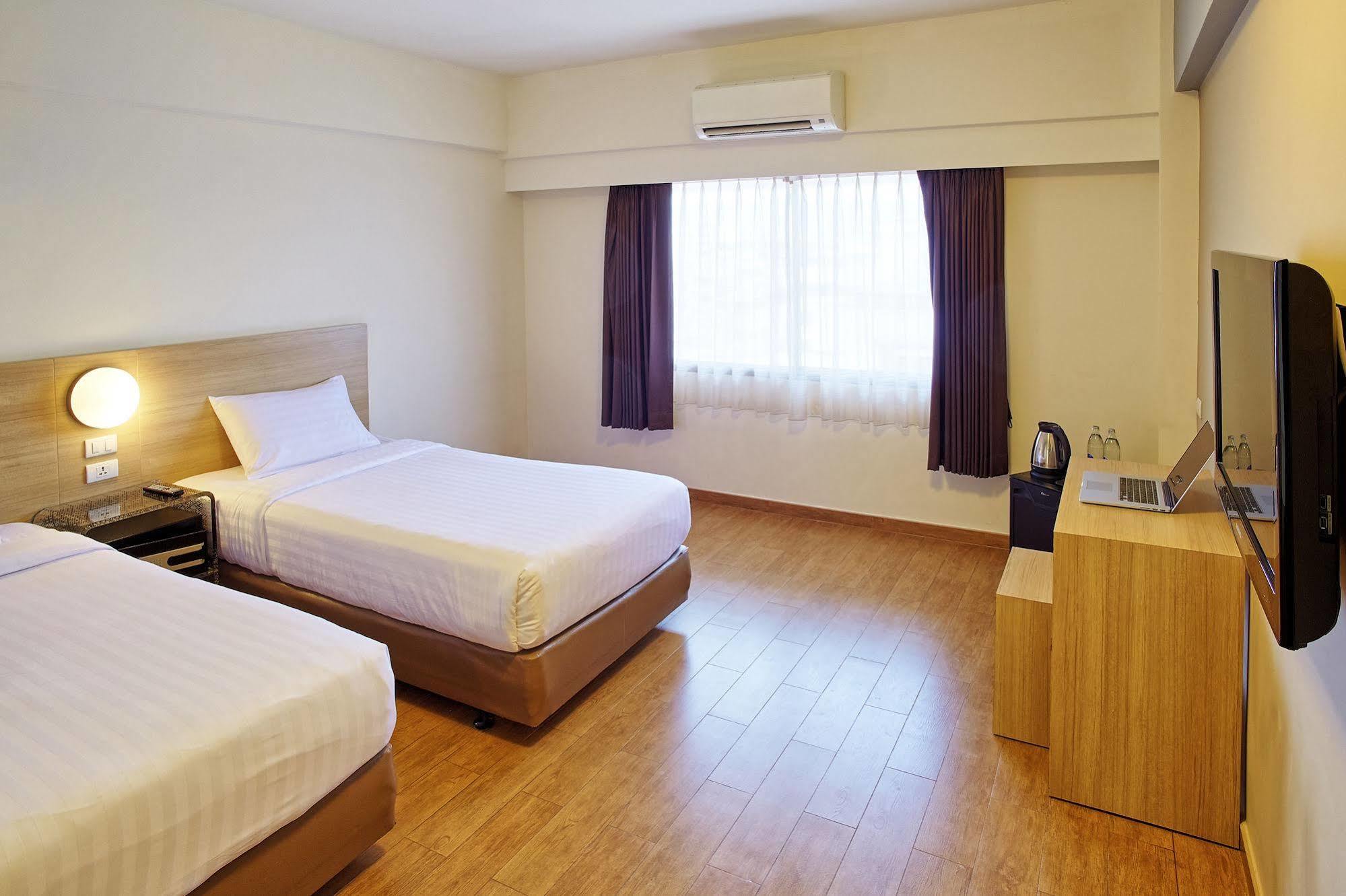 Red Planet Hat Yai Sha Extra Plus Exterior photo